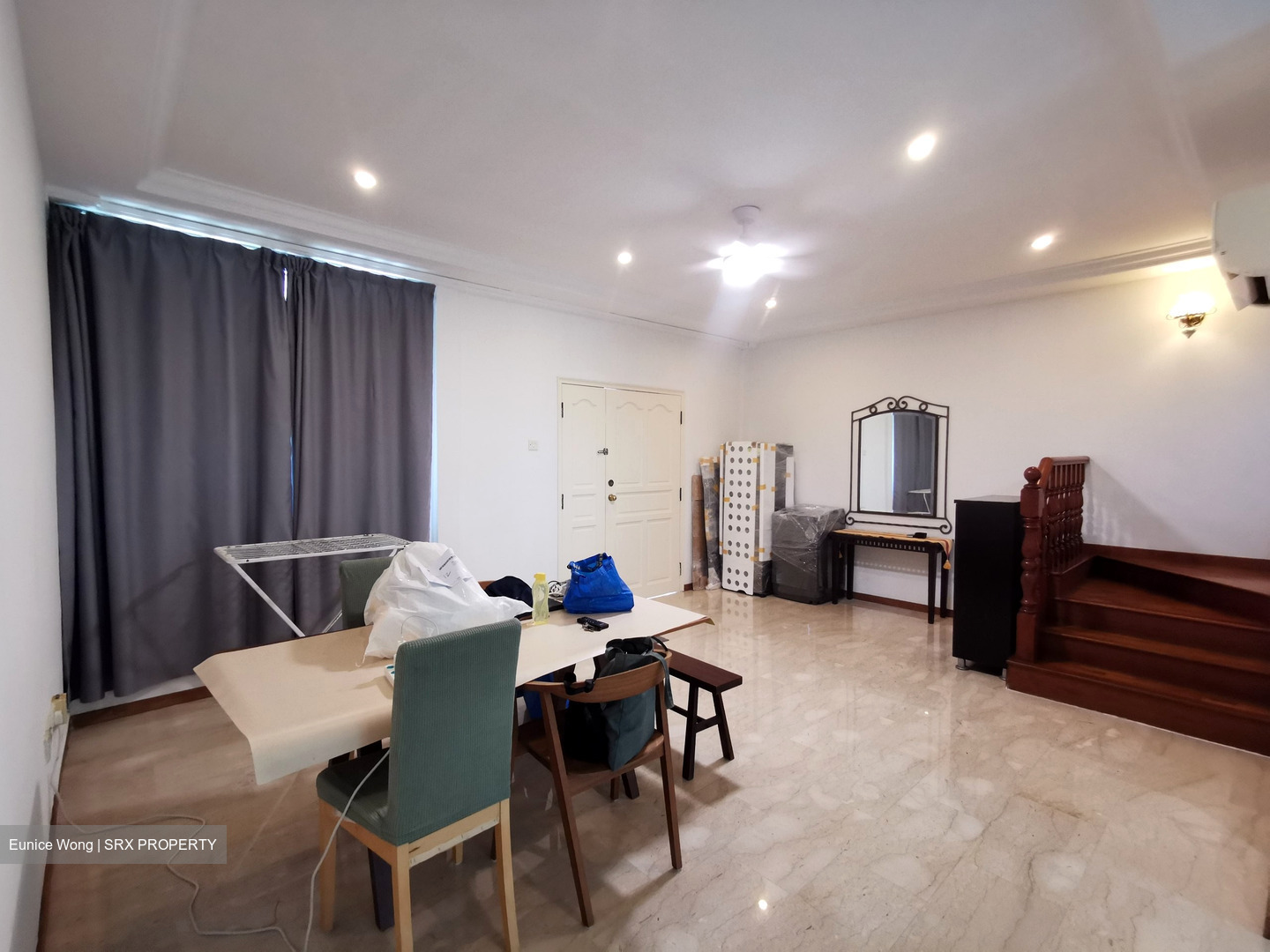 Pasir Panjang Road (D5), Condominium #617880271